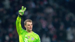 Neuer, Messi eta Cristiano, Urrezko Baloia irabazteko finalistak
