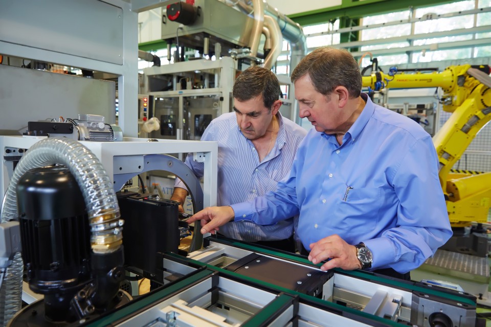 Miguel eta Agustin, Lazpiur enpresan. Bergara, 2014