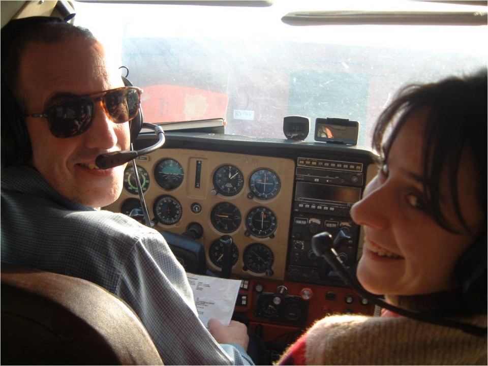 Juanjo San Sebastian, hegazkina pilotatzen. 2000ko hamarkada