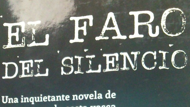 'El faro del silencio', novela negra ambientada en la costa vasca