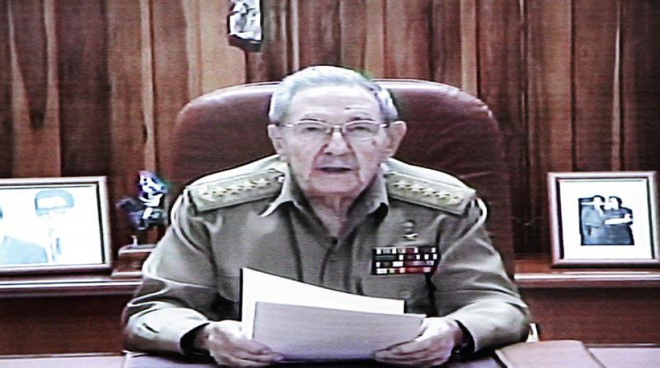 AEBrekiko harremana hobetzeko neurriak iragarri ditu Raul Castrok