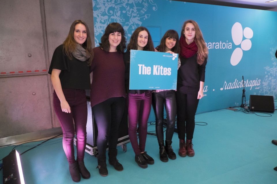 Actuación de The Kites