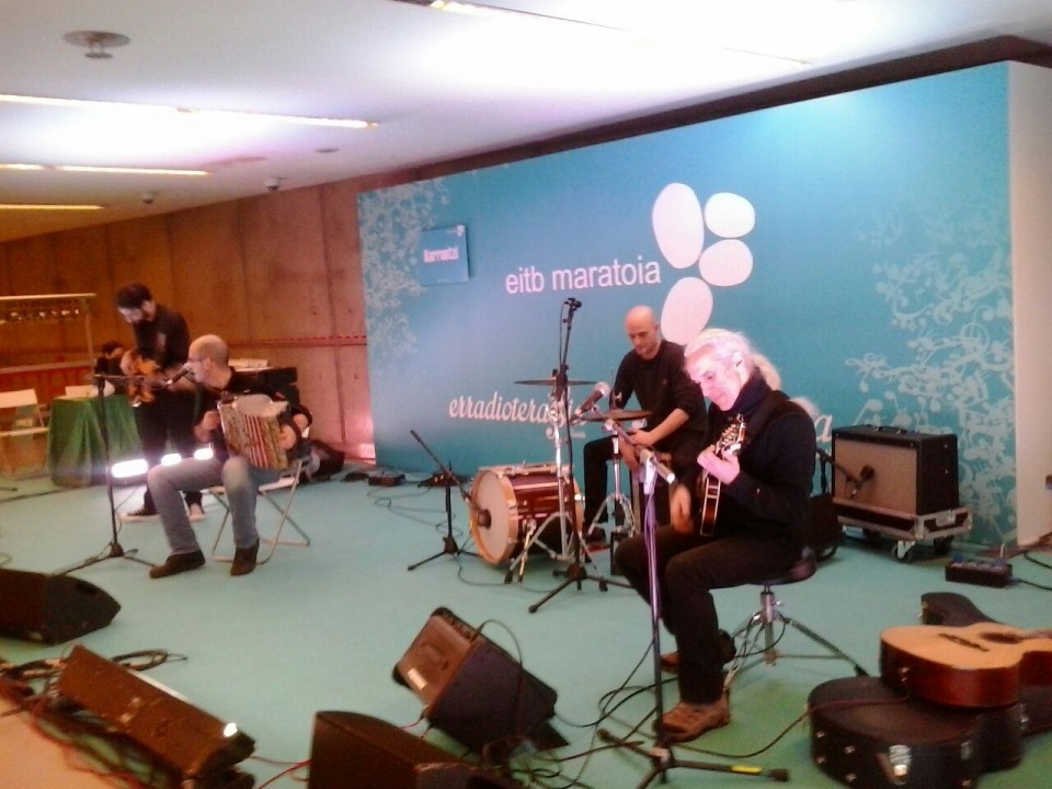 El grupo vizcaíno de música folk, Korrontzi, en el maratón musical