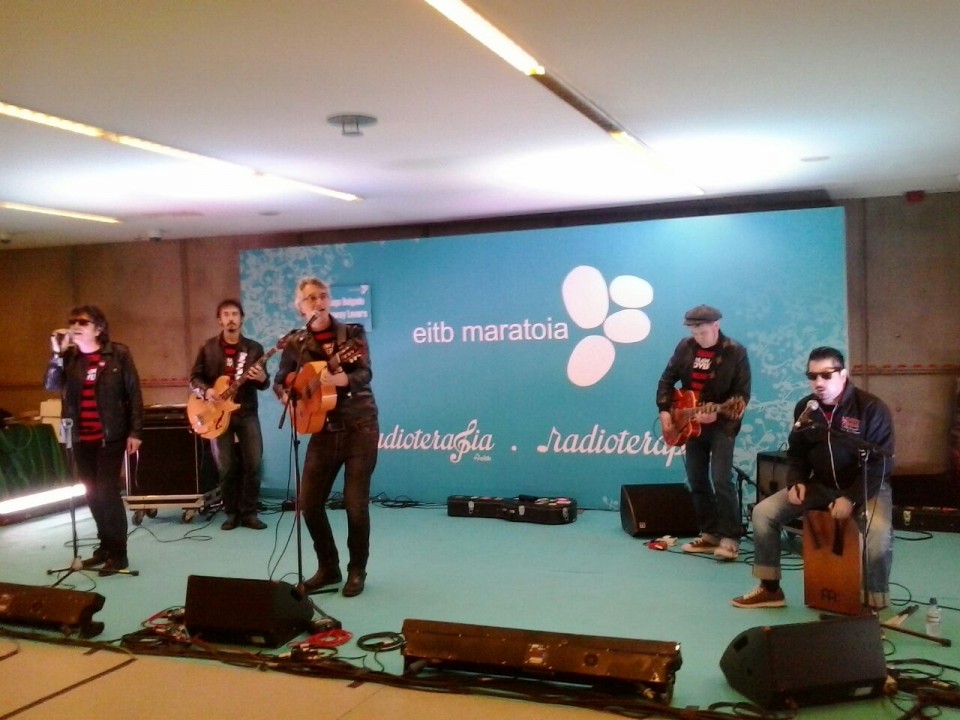 El grupo bilbaíno Santiago Delgado y los ruanway lovers, en directo