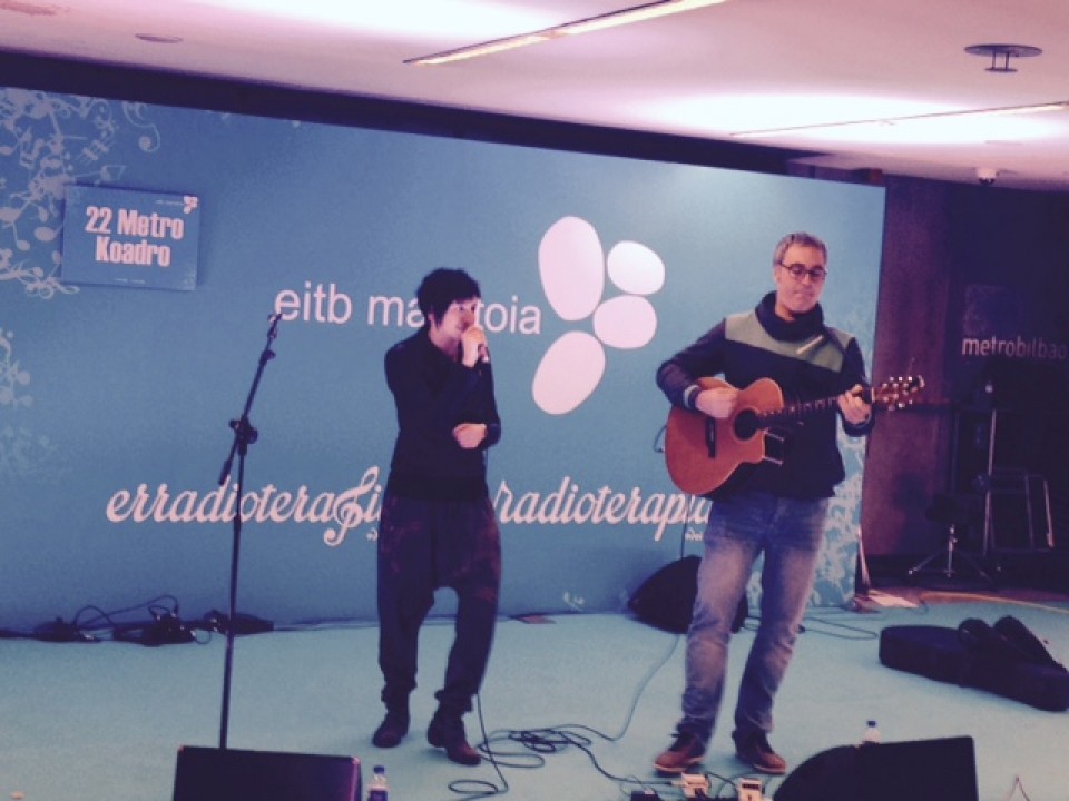 22 metro koadro, en directo, en el maratón musical