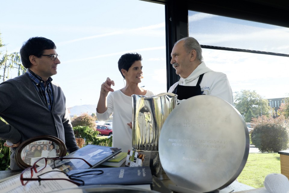 Luis Irizar, invitado de excepción para celebrar el programa 200 de 'Txoriene'. (Foto: EiTB)