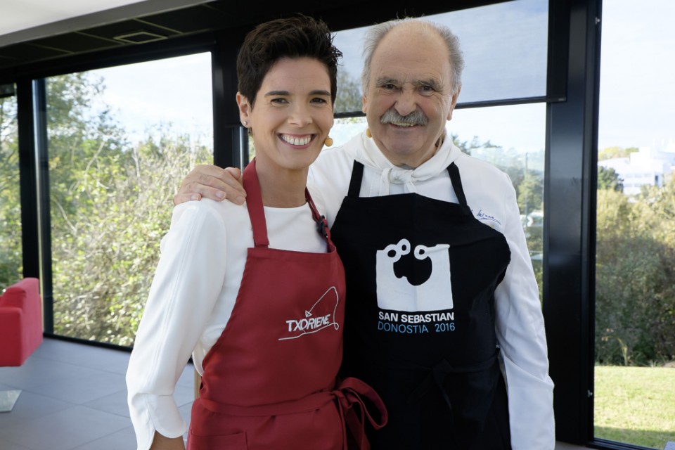Luis Irizar, invitado de excepción para celebrar el programa 200 de 'Txoriene'. (Foto: EiTB)