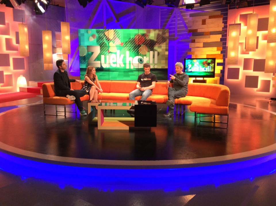 Anjel Alkain eta Aitziber Garmendia, Iñaki Artola eta Manu Muniategiandikoetxearekin.