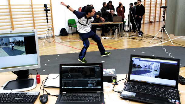 'Replay proiektoak, euskal pelota etxean jokatzeko aukera ematen du'