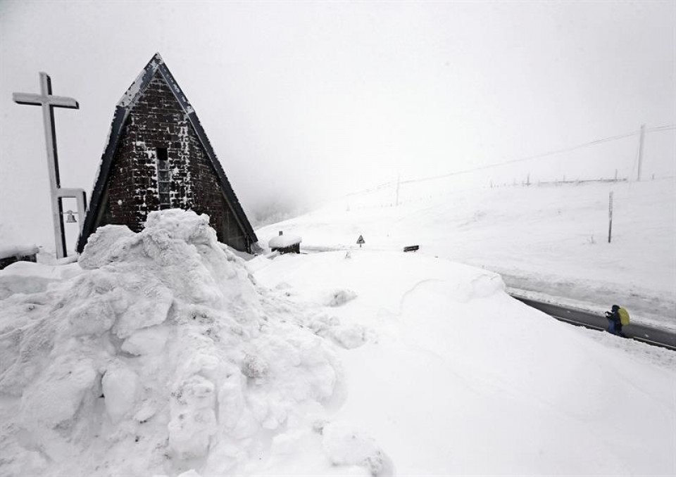 Elurra Ibañetan. Argazkia: EFE (2015/02/06)