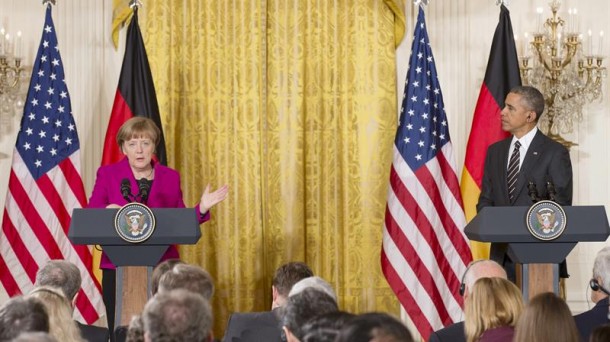 Obama eta Merkel, joan den otsailean, Etxe Zurian bildu ostean. EFE. 