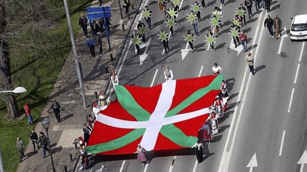 Un momento de la celebración del Aberri Eguna 2015 por Independentistak Sarea. Foto: EFE.