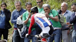 Garrido sube Ixua con una pierda. Efe.