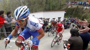 Subida a Aia, quinta etapa. Efe.