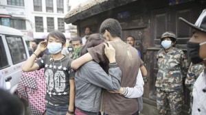 'Nepal dauden 8 herritarrekin Whatsppez ipini gara harremanetan'