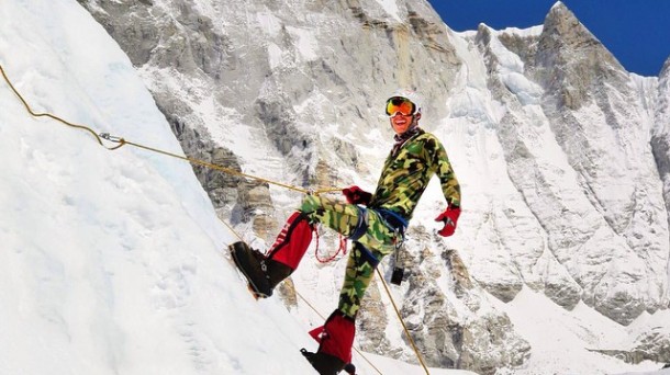 Fredinburg, practicando escalada en hielo. Foto: instragram