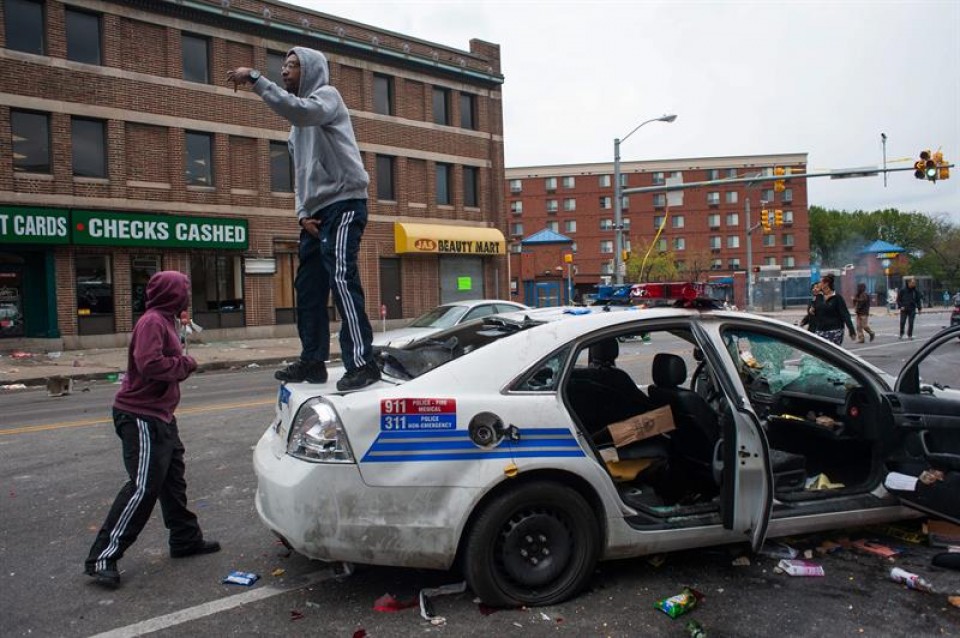 Una imagen de los disturbios raciales en Baltimore. EFE