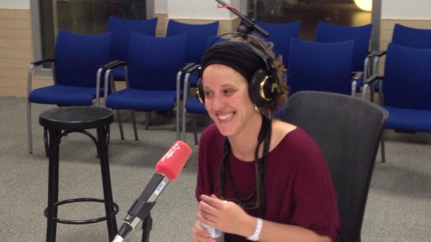 Mara, un cajón y la lengua portuguesa