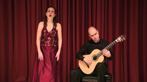 Música, amor, paz, Navarra e Islandia en territorio iflandés