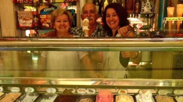 Ana Sainz: 'Vendemos el helado hecho con kiwis de nuestra huerta'