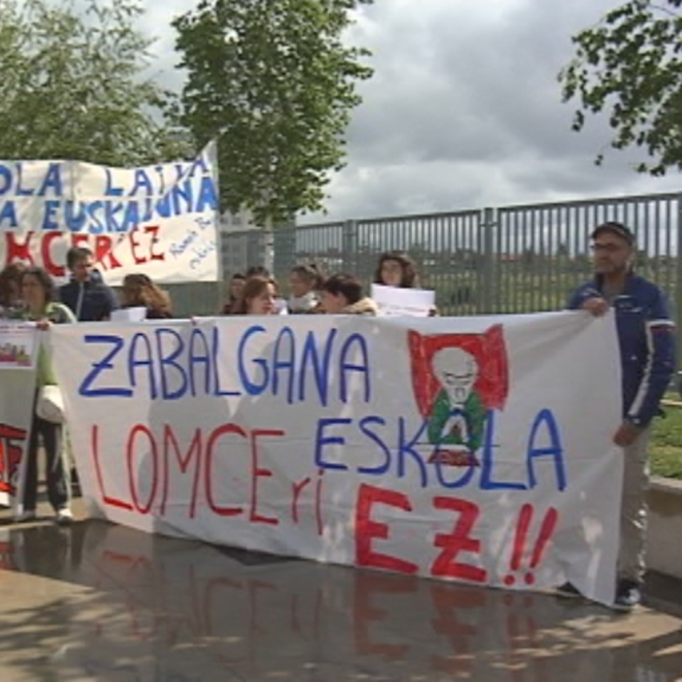 La Ampa ha convocado protestas contra la prueba piloto de Educación. Foto: EiTB