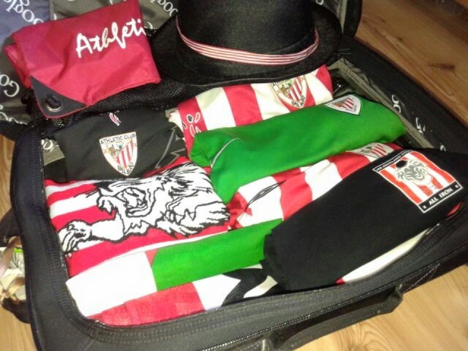 Mr. Pentland peña, Londresetik Bartzelonako finalera joateko maleta prestatuta - Londres - Inglaterra