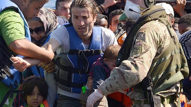 Más de 5.000 personas han sido rescatadas desde el viernes en el Mediterráneo. Foto: EFE