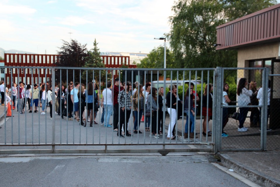 El público entra en Miramon. Foto: EITB