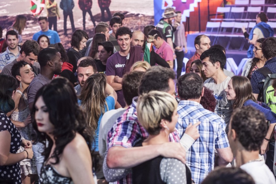 Maixa, lehiakideen berotasuna jasotzen