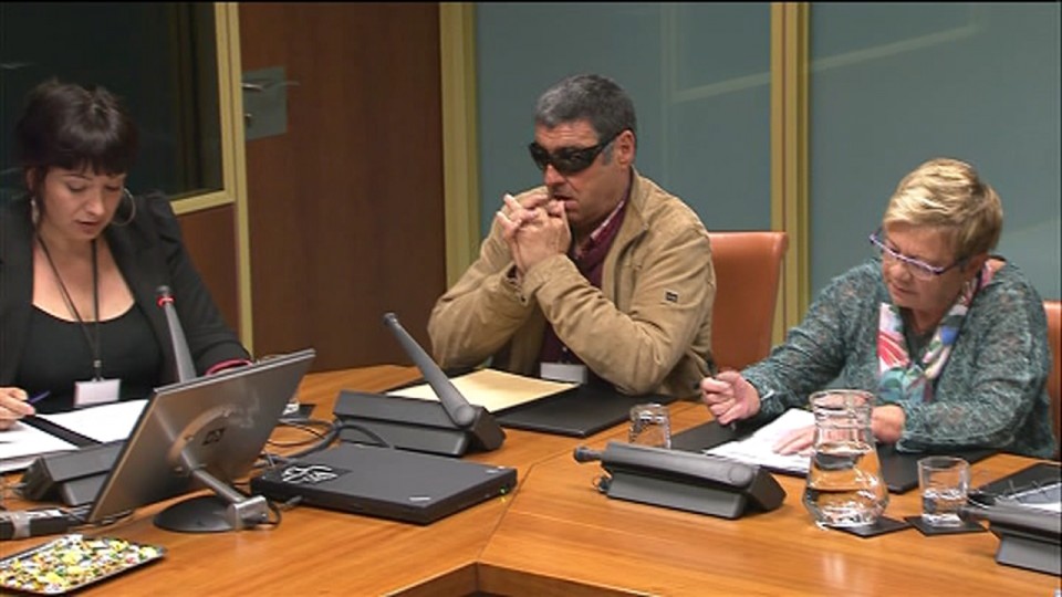 Egiari Zor en el Parlamento Vasco