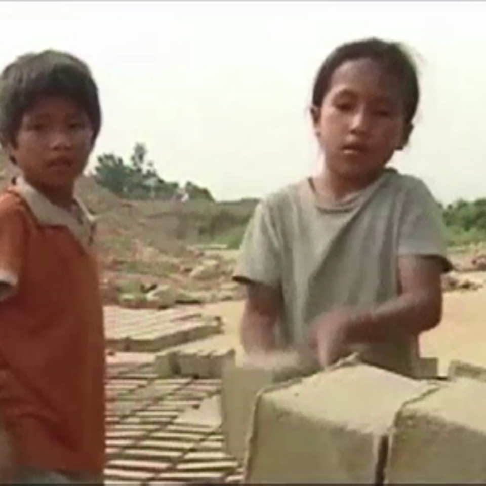 Niños trabajando