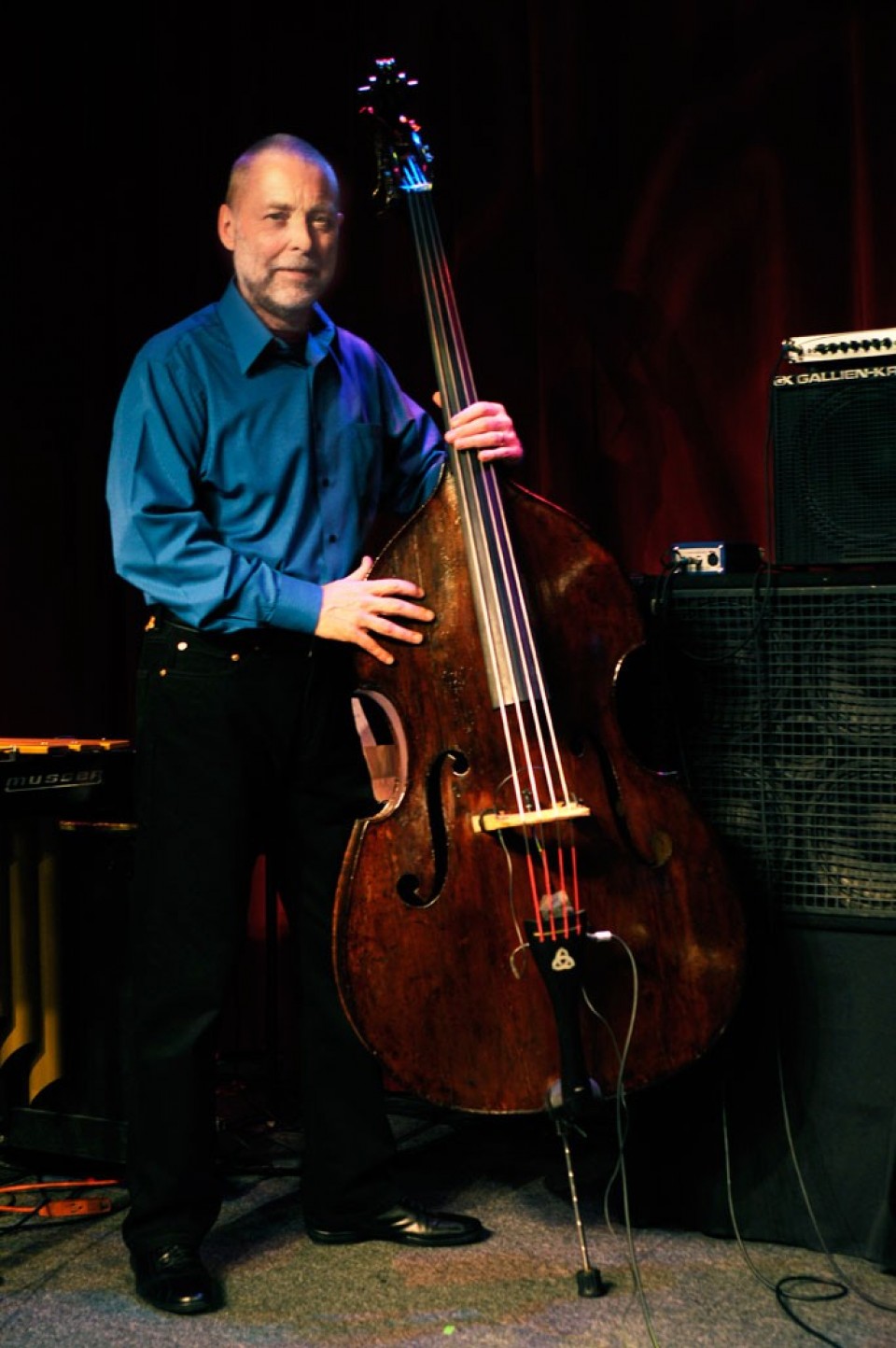 Dave Holland, 16 de julio