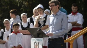 'Gobernua osatzeko, ateak ireki' dizkio Urtaranek Gasteizko PSEri