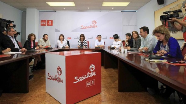 La secretaria general del PSE, Idoia Mendia, en la reunión de la comisión ejecutiva de Euskadi. EFE