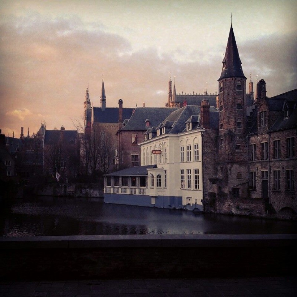 Naroa Fernandez - Disfrutando del cielo de Brujas