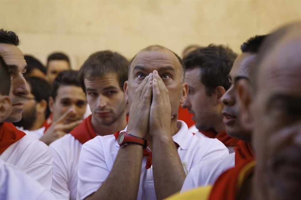 Rápido y bonito encierro de los de Conde de la Maza. Imagen: EFE