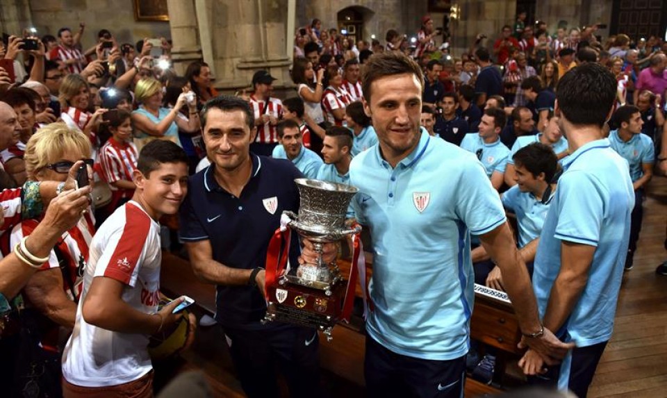 Begoñako Amari eskaintza. Argazkia: EFE