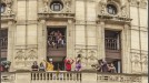 Oihana Pascual eta Gurutze Beitia, txupinera eta pregonera. Argazkia: Jose Miguel San Vicente