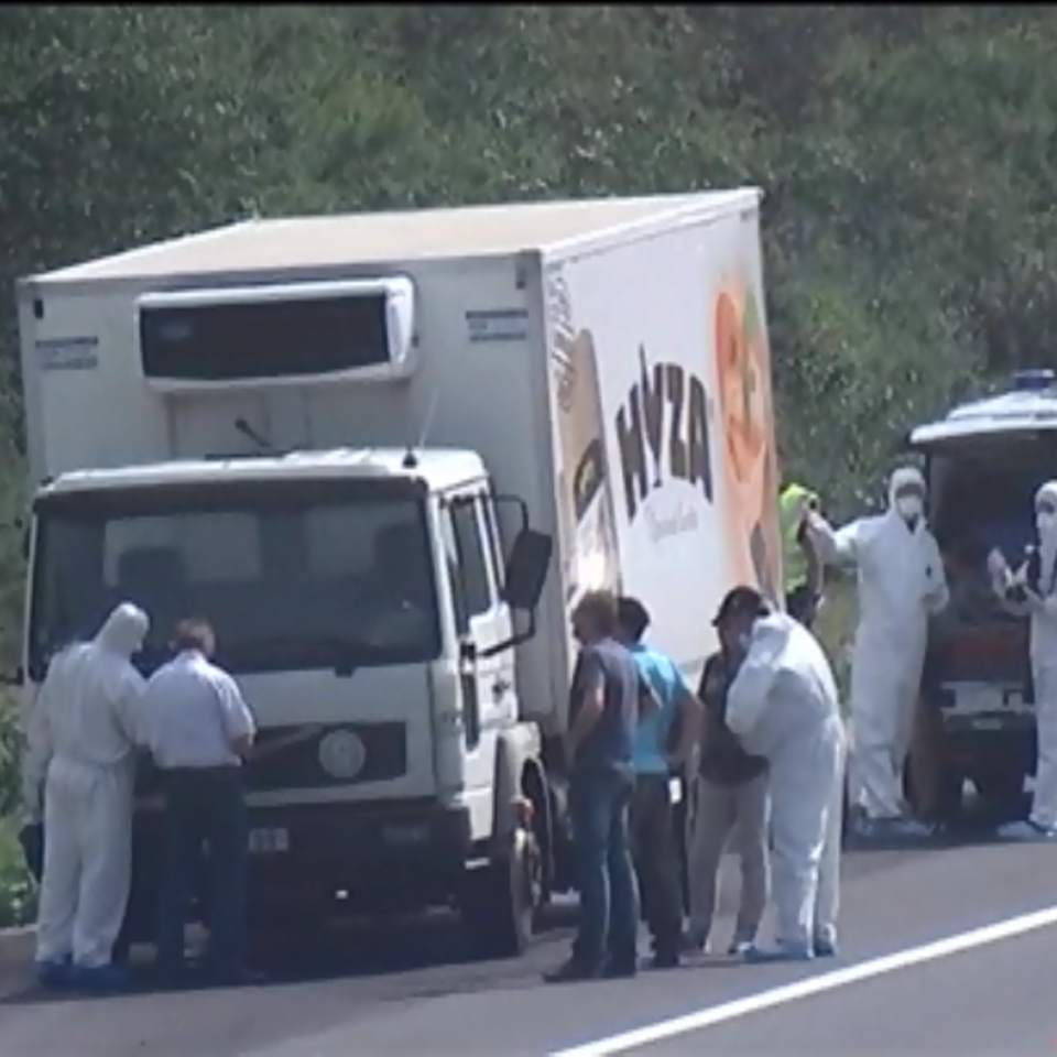 50 refugiados mueren en Austria asfixiados en un camión