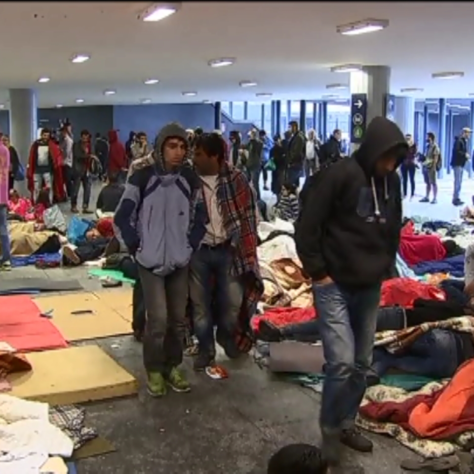 Alemania espera recibir hoy 10.000 refugiados procedentes de Austria