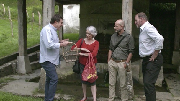 Arantxa Urretabizkaia, Joseba Errekalde e Iñaki Perurena