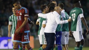La Real pierde en el Villamarín y sigue sin hacer gol (1-0)