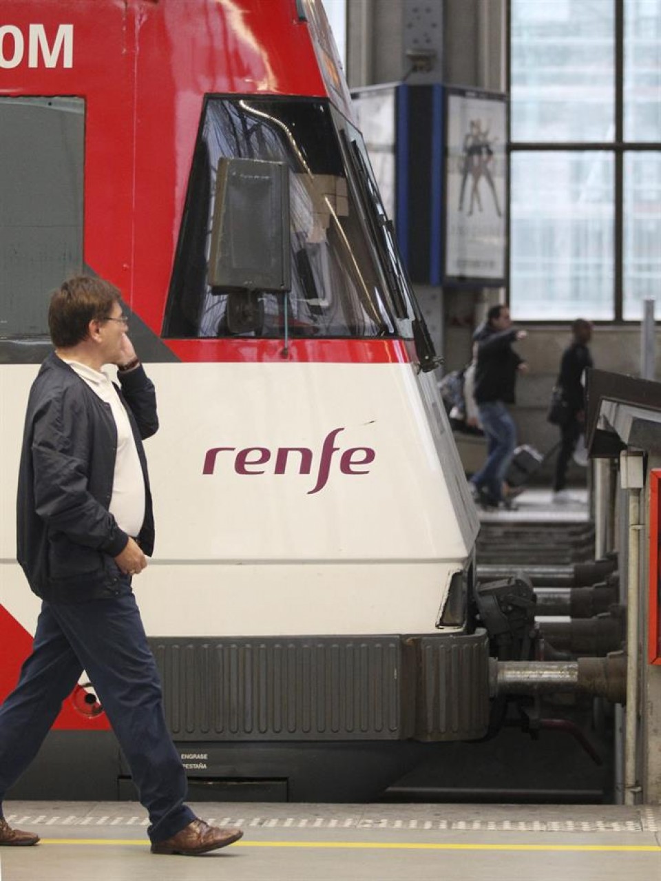 Tren istripua Renfe Abando. Accidente tren EFE