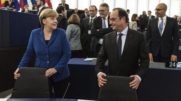 La canciller alemana, Angela Merkel, y el presidente francés, François Hollande. Foto: EFE