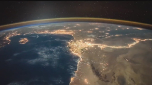 Mario Rodriguez Vargas: "Al final de siglo harían falta tres planetas"