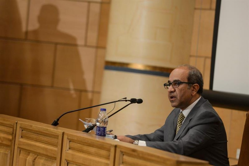 Aiman al Muqadem, jefe de la comisión de investigación del accidente del avión ruso. Foto: EFE