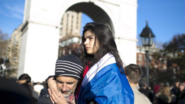 EEUU se solidariza con las víctimas de París Foto: Efe