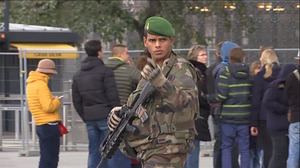 Zertan datza larrialdi egoera Frantzian?