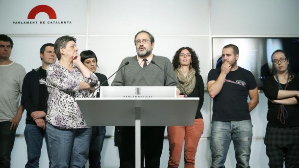 Los diputados de la CUP durante su comparecencia en el Parlament. Foto: EFE