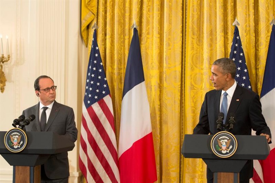 François Hollande eta Barack Obama, Etxe Zurian egin duten agerraldian. Argazkia: EFE